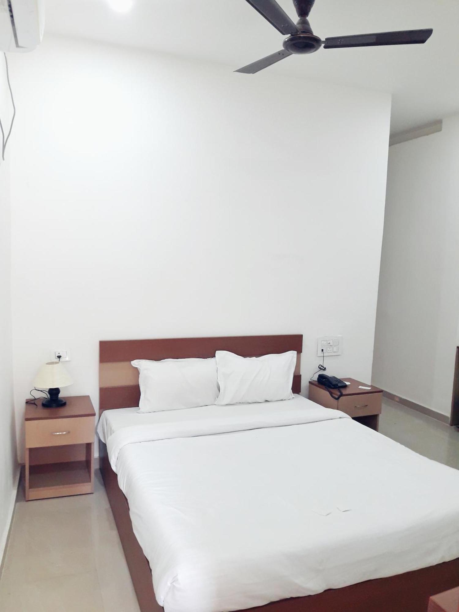 Hotel Park Victoria Kolkata Ngoại thất bức ảnh