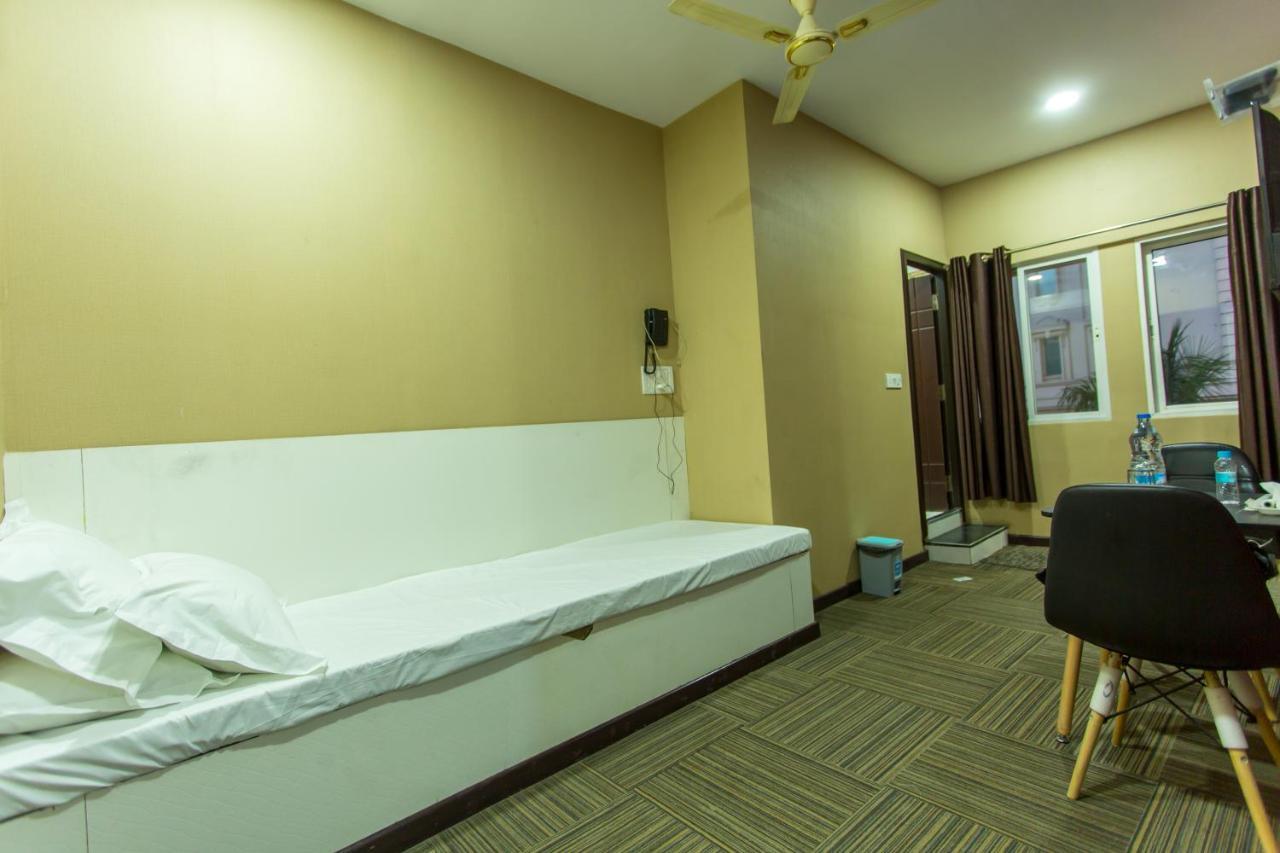 Hotel Park Victoria Kolkata Ngoại thất bức ảnh